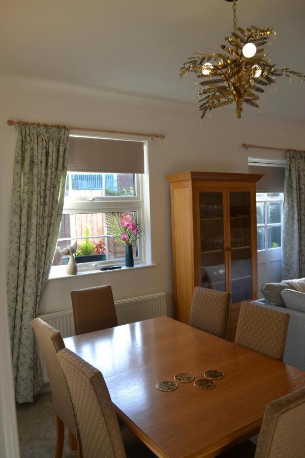 Frinton Escapes - The Cottage מראה חיצוני תמונה